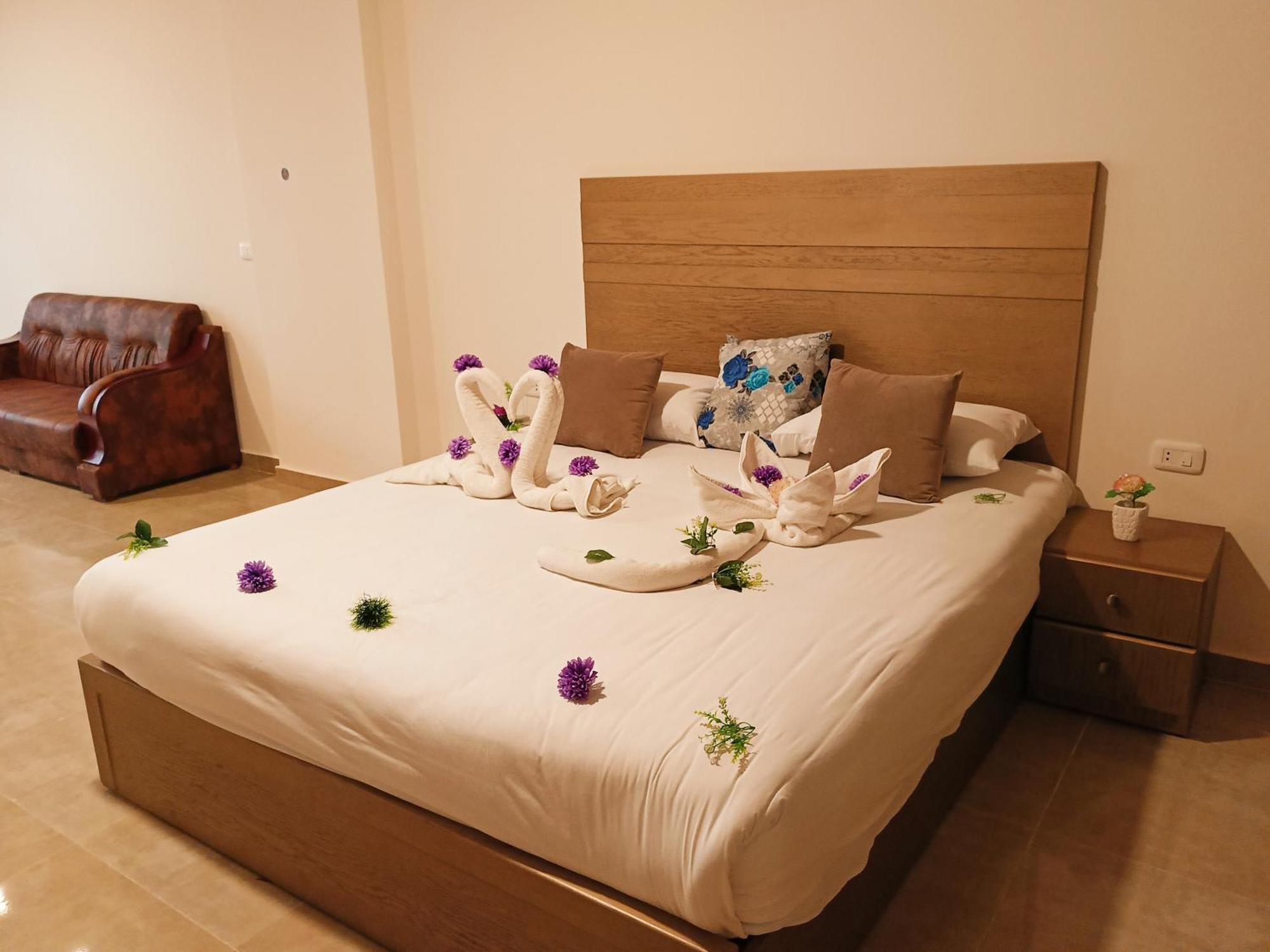 Moon Beach Hotel Hurghada Exterior photo